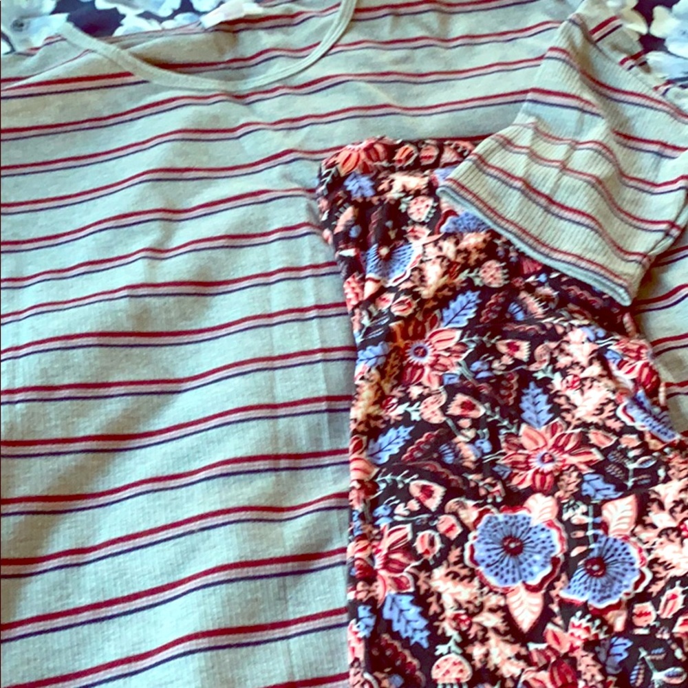 Lularoe Irma with OS leggings